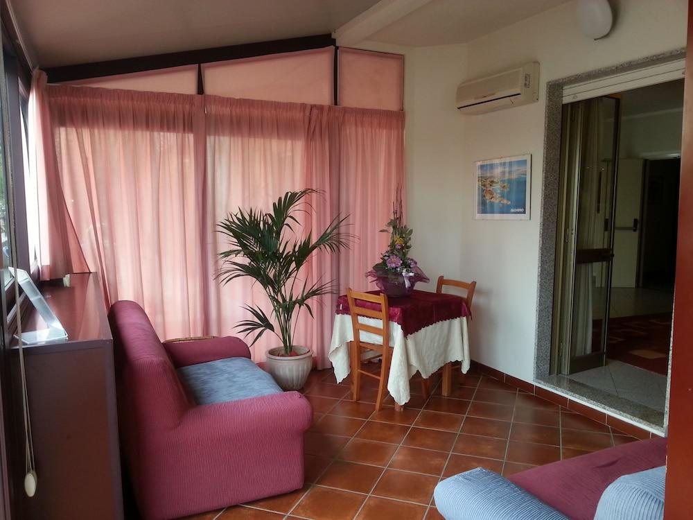 אלגהרו Hotel Mistral מראה חיצוני תמונה