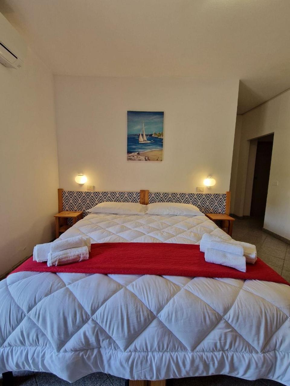 אלגהרו Hotel Mistral מראה חיצוני תמונה