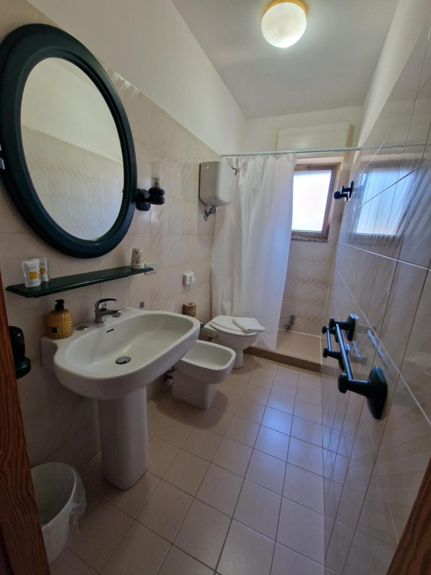 אלגהרו Hotel Mistral מראה חיצוני תמונה