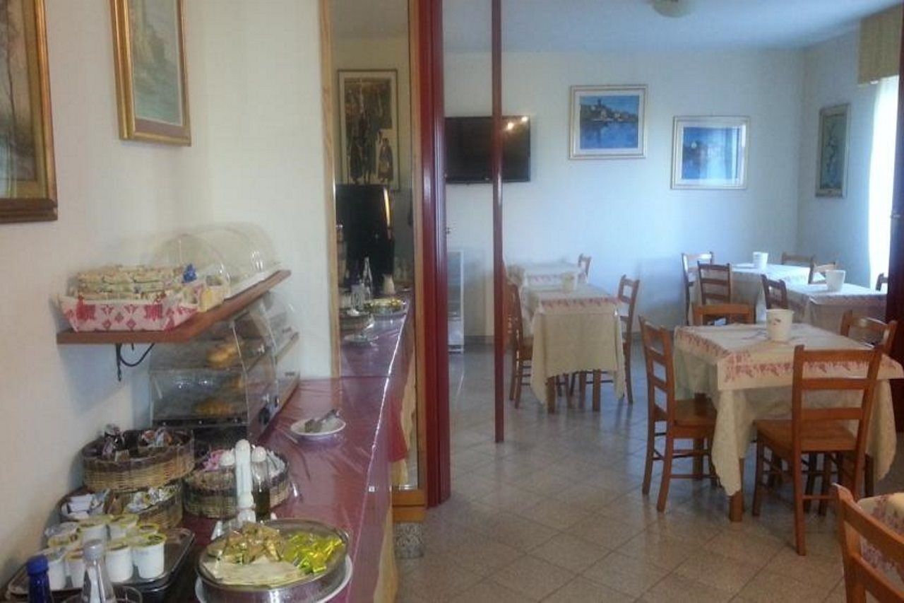 אלגהרו Hotel Mistral מראה חיצוני תמונה