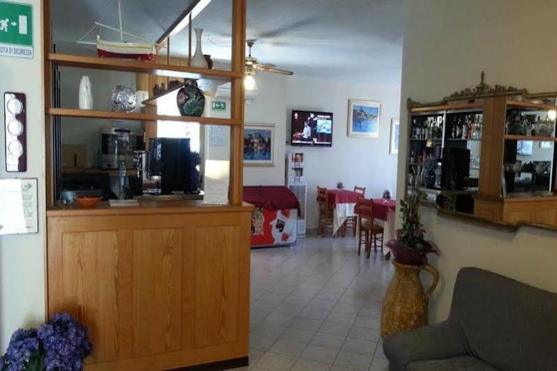 אלגהרו Hotel Mistral מראה חיצוני תמונה